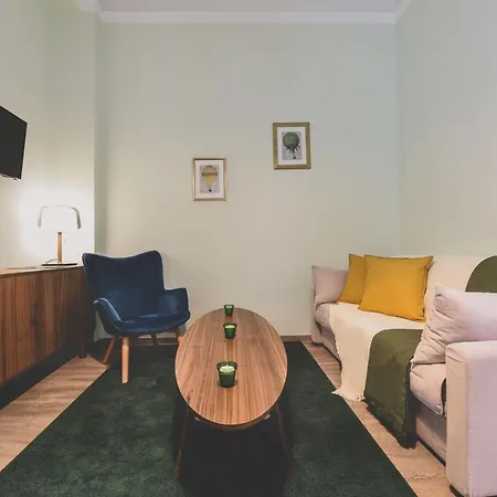 Neoclassical Near Acropolis - Livingstone Crystal Apartment Athen